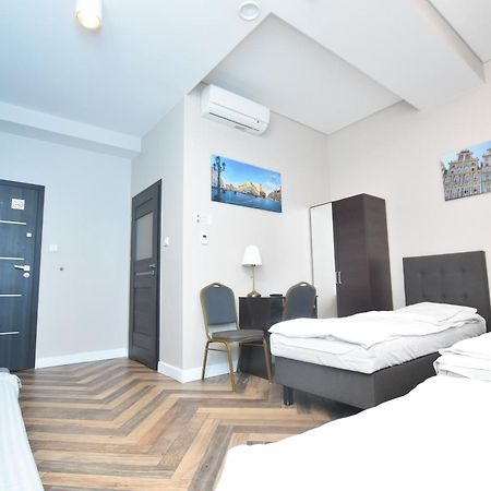 DUKES Apartments - Wita Stwosza Wrocław Kültér fotó