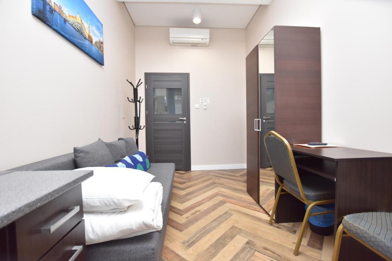 DUKES Apartments - Wita Stwosza Wrocław Kültér fotó