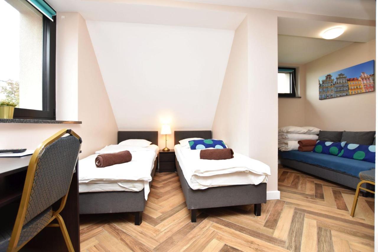 DUKES Apartments - Wita Stwosza Wrocław Kültér fotó