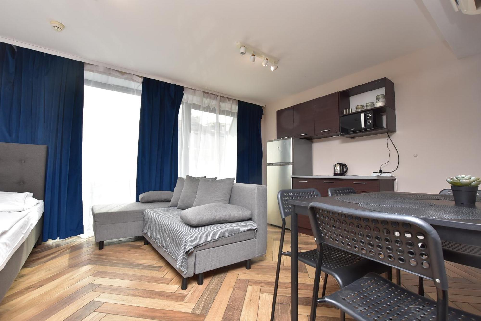 DUKES Apartments - Wita Stwosza Wrocław Kültér fotó